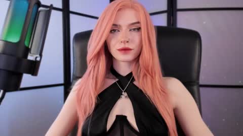 Miss Iris Fansly Miss Iris new inst.  online show from February 2025 12:20:01 PM