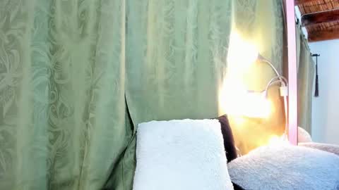 Snapshot of iriss_25 chatting on March 2025 11:06:02 AM iris online show from March 2025 11:06:02 AM