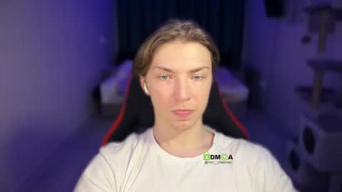 Iron online show from December 2024 08:58:02 PM