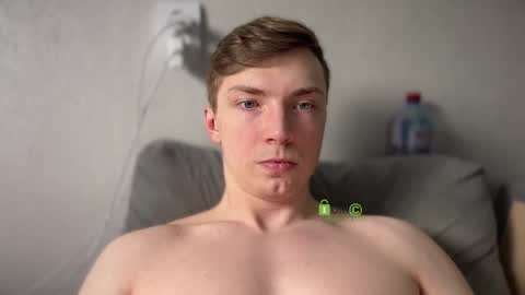 Iron online show from March 2025 10:08:02 PM