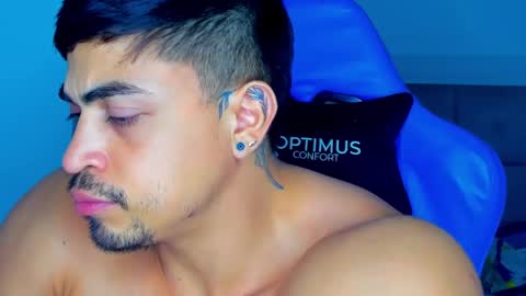 Iron online show from December 2024 05:04:01 AM