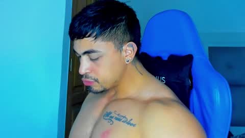 Iron online show from December 2024 12:42:02 AM