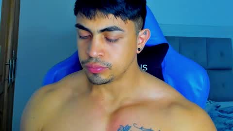 Iron online show from January 2025 03:32:02 AM