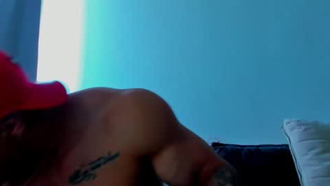 Iron online show from October 2025 03:47:02 PM