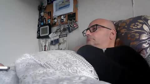 Snapshot of ironkokkk chatting on November 2025 09:09:01 AM Ironkokkk online show from November 2025 09:09:01 AM