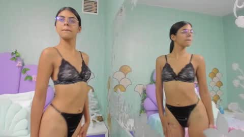 Snapshot of isa_little4u chatting on December 2024 02:19:02 PM online show from December 2024 02:19:02 PM