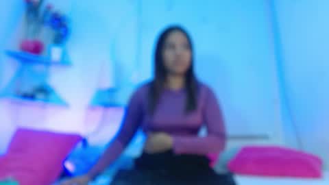 Snapshot of isa_taylorr_ chatting on November 2025 12:05:01 PM Isabel online show from November 2025 12:05:01 PM