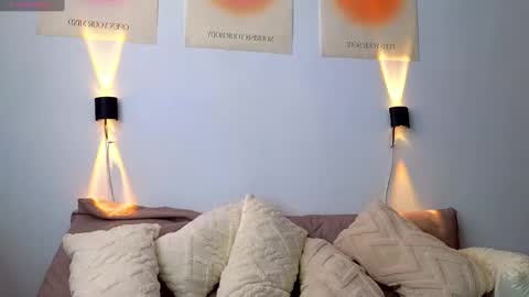 Snapshot of isaac_carter chatting on March 2025 01:39:01 PM Isaac carter online show from March 2025 01:39:01 PM