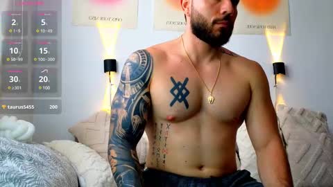 Snapshot of isaac_carter chatting on March 2025 01:48:01 PM Isaac carter online show from March 2025 01:48:01 PM