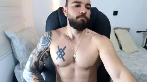 Snapshot of isaac_carter chatting on September 2025 11:10:01 AM Isaac carter online show from September 2025 11:10:01 AM