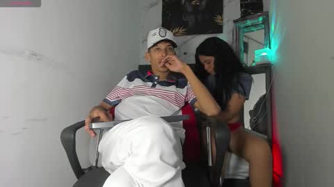 Isabella online show from November 2025 07:54:01 PM