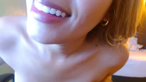 Isabela online show from December 2024 02:42:02 AM