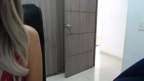 Isabela online show from January 2025 05:08:01 PM