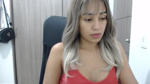 Isabela online show from March 2025 04:37:02 AM