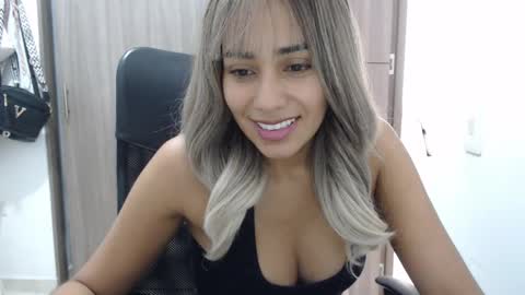 Isabela online show from March 2025 03:51:02 PM
