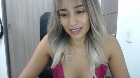 Isabela online show from March 2025 11:16:02 PM