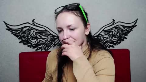 Snapshot of isabelblackberry chatting on December 2024 01:40:01 PM IsabelBlackberry online show from December 2024 01:40:01 PM