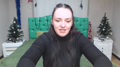 Snapshot of isabelblackberry chatting on December 2024 01:17:01 PM IsabelBlackberry online show from December 2024 01:17:01 PM