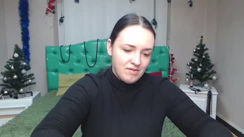 Snapshot of isabelblackberry chatting on January 2025 06:02:02 AM IsabelBlackberry online show from January 2025 06:02:02 AM