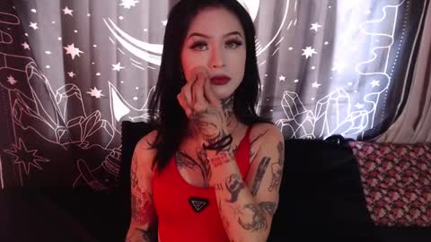    online show from January 2025 07:40:01 PM