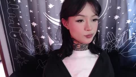    online show from January 2025 08:13:02 PM