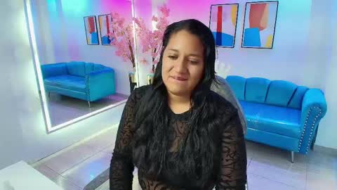 Isabella online show from September 2025 08:20:02 PM