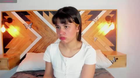 Snapshot of isabellamarinny chatting on October 2025 11:40:02 AM Isabella online show from October 2025 11:40:02 AM