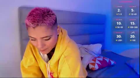 Snapshot of isabellamoutt chatting on September 2025 01:27:01 PM Isabella Mout online show from September 2025 01:27:01 PM