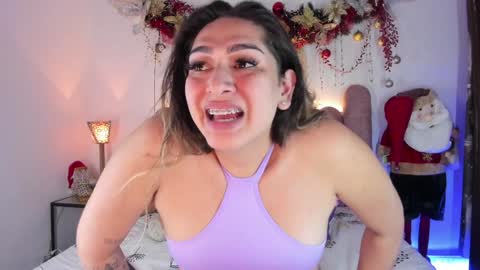 Snapshot of isabellas_smith chatting on December 2024 09:56:02 PM Martina IG martissmith01 online show from December 2024 09:56:02 PM