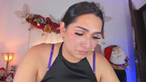 Snapshot of isabellas_smith chatting on December 2024 04:09:02 AM Martina IG martissmith01 online show from December 2024 04:09:02 AM
