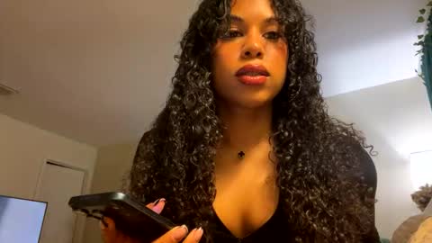 isadorawishes online show from November 2025 11:14:02 PM