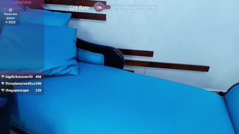 Snapshot of isamoon_ chatting on March 2025 05:45:01 PM Isa online show from March 2025 05:45:01 PM