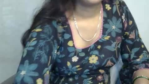Snapshot of ishika_ishu chatting on September 2025 05:24:02 PM ishika_ishu online show from September 2025 05:24:02 PM