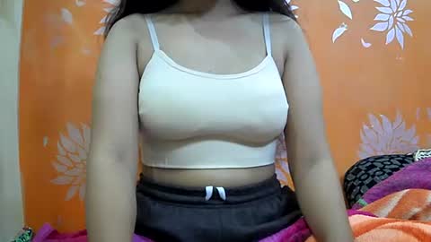 ishika_singh_ online show from March 2025 05:22:02 AM