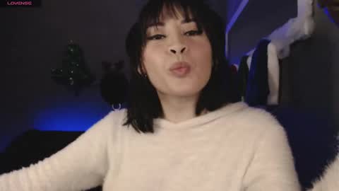 Ana Maria online show from December 2024 10:45:02 PM