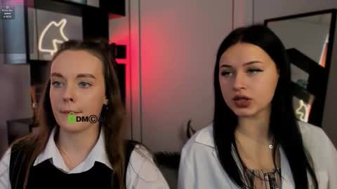 Snapshot of isla_dior chatting on October 2025 08:44:02 AM isla_dior online show from October 2025 08:44:02 AM