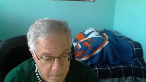 islesman22 online show from February 2025 04:15:02 PM