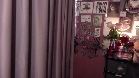 Rebecca online show from January 2025 08:40:02 AM