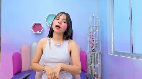 Issa Skinny online show from September 2025 11:37:02 AM