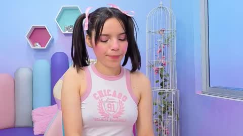 Issa Skinny online show from October 2025 11:36:02 AM