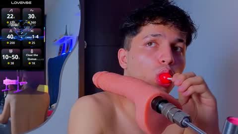 Issac online show from November 2025 05:29:02 AM