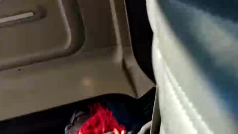 Snapshot of iswallow25 chatting on November 2025 10:10:01 PM iswallow25 online show from November 2025 10:10:01 PM