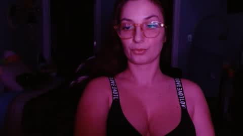 Bella Bloom online show from December 2024 06:29:02 AM