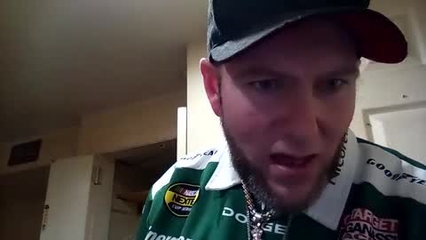 italianvic28 online show from December 2024 08:32:01 PM