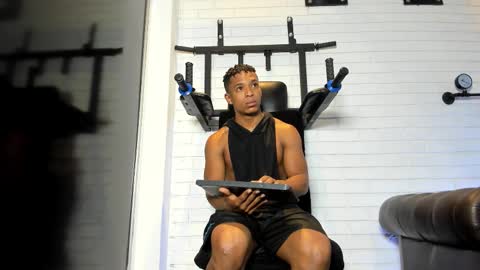 Snapshot of italomoore chatting on October 2025 11:17:01 AM Italo Moore online show from October 2025 11:17:01 AM