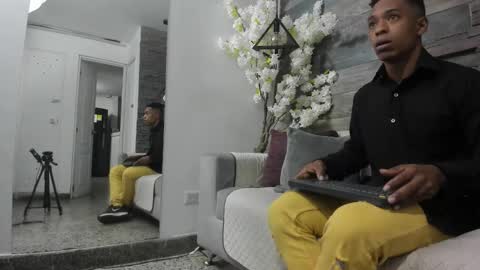 Snapshot of italomoore chatting on October 2025 11:11:01 AM Italo Moore online show from October 2025 11:11:01 AM