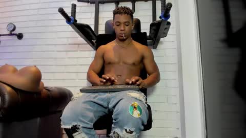 Snapshot of italomoore chatting on October 2025 01:50:02 PM Italo Moore online show from October 2025 01:50:02 PM