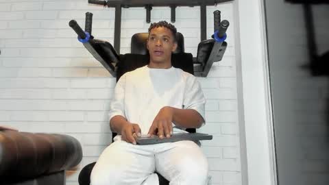 Snapshot of italomoore chatting on October 2025 12:41:02 PM Italo Moore online show from October 2025 12:41:02 PM