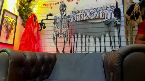 Snapshot of italomoore chatting on November 2025 11:12:01 AM Italo Moore online show from November 2025 11:12:01 AM