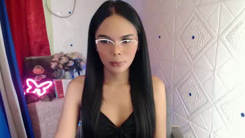 CathCathy online show from January 2025 06:56:01 PM